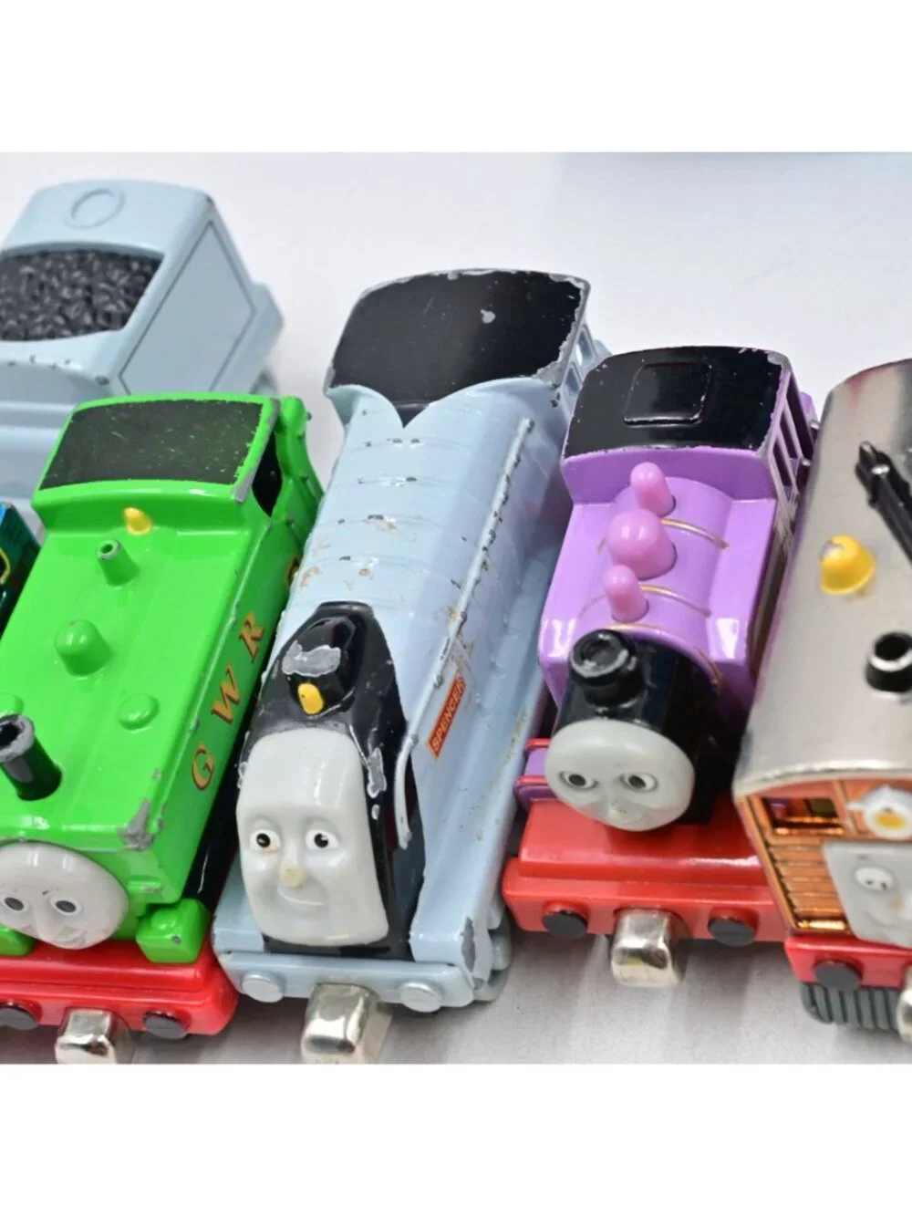 Thomas The Train Tank Engine Take Along Carrying Case W/ 13 Engines & 6 Cars